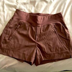 Brown Trekkie North Short
